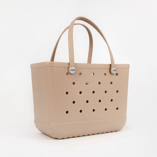 Beige Tasche in Größe L – geräumig und vielseitig, ideal für Alltag, Reisen und Arbeit.