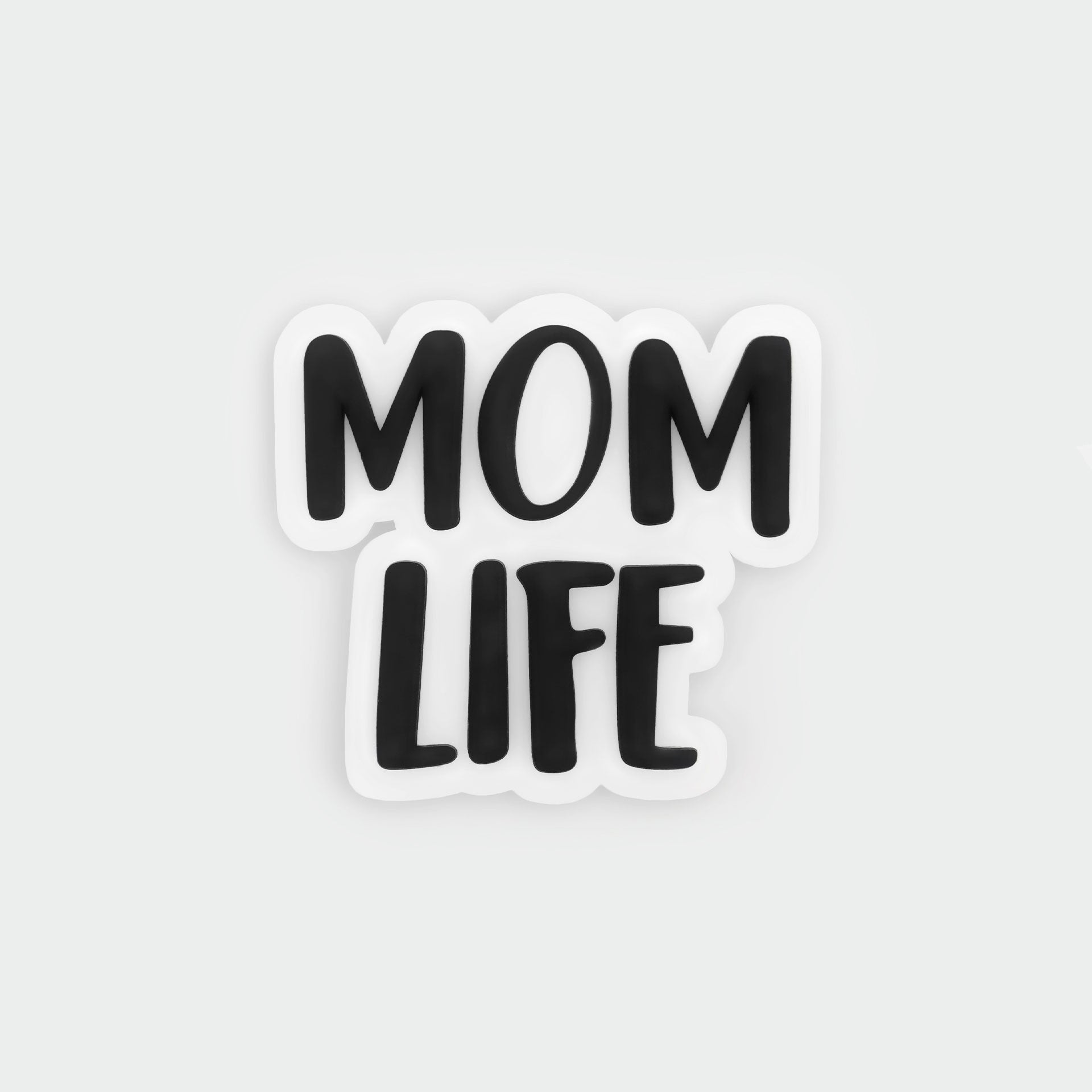 Mom Life zur Personalisierung der Tasche – stilvoll und perfekt für moderne Mütter.


