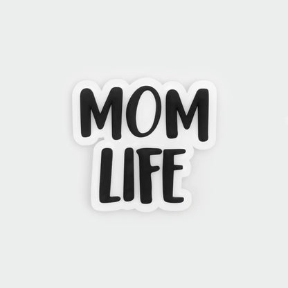 Mom Life zur Personalisierung der Tasche – stilvoll und perfekt für moderne Mütter.

